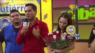 Pollo llega con todo y mariachi a felicitar a Arely [upl. by Anoid]