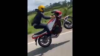 WHEELIE RD350 RZR YPVS rd350 rzr ypvs motovlog wheelie automobile shortvideo trending fyp [upl. by Enelam]