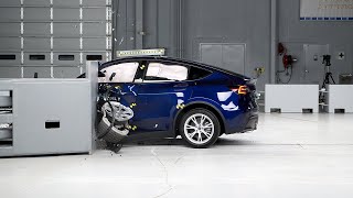 2021 Tesla Model Y driverside small overlap IIHS crash test [upl. by Ruperto74]