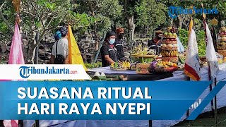 Suasana Ritual Tawur Agung Kesanga di Kompleks Candi Prambanan Digelar secara Terbatas [upl. by Airotciv]