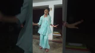 Divyansh ki badi didi ka dance kese song 👌👌👍 good bless you wow [upl. by Yellek268]