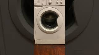 CRAZY SCREAMING INDESIT WASHING MACHINE [upl. by Kciredec]