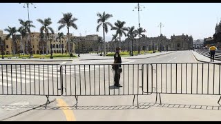 Paro nacional Autoridades cierran la Plaza Mayor para evitar protestas frente a Palacio de Gobierno [upl. by Halverson228]