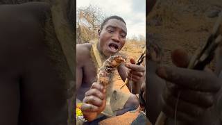 Porcupine feet smell so goodafrica bushcooking cooking dinner [upl. by Roddie256]