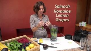 How to Make a Green Smoothie [upl. by Origra]