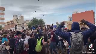 protestas contra los reyes mtb feed parati feedfeed viralshort valencia spain dana [upl. by Reseda]