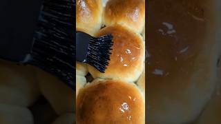 Have you tried Molly Bazs fluffy milk bread 😍 shorts easyrecipes [upl. by Oriaj552]