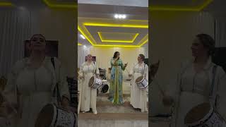 Mariage Marocian Chaabi  عرس رائع و جميل مع أجمل الأغاني الشعبية مع كاميليا الشيبي في عرس مغربي [upl. by Gentilis]