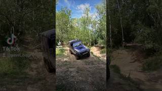 Suzuki Samurai offroad neturujtokretene viralvideo samurai fyp best [upl. by Kinson]