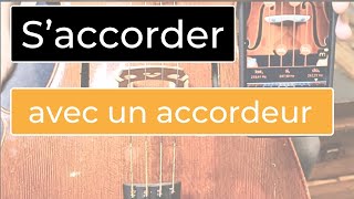 Comment accorder son violoncelle avec un accordeur [upl. by Naara]