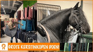 Johnnys kerstcadeautjes shoppen  winactie  PaardenpraatTV [upl. by Ojeibbob235]