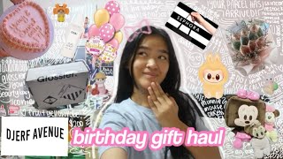 MY 17TH BIRTHDAY GIFT HAUL sephora sylvanian families calvin klein  LVRRCHOLEE [upl. by Iramat]