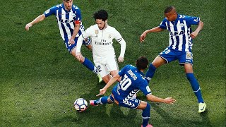 Isco Alarcon  A Ball Retention Master [upl. by Thgiled]