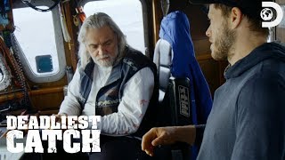 Wild Bills Deckhand Crushes His Hand  Deadliest Catch [upl. by Graner]