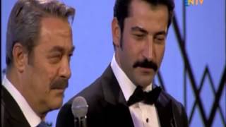 Kenan İmirzalıoğlu Men of the Year ödül töreni The award ceremony [upl. by Illa329]