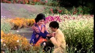 Sa Re Ga Ma Pa Bollywood Song Shashi Kapoor amp Hema Malini Abhinetri [upl. by Ahsino]