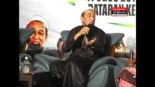 Ust Azhar Idrus Ziarah Kubur Hari Raya [upl. by Moina209]