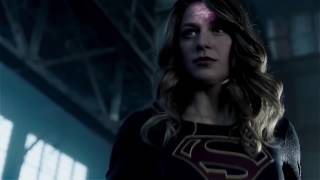 The Flash Vs Supergirl  The Flash 3x08  Crossover  Fight Scene [upl. by Eudosia129]