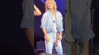 Jeonghan cheers fancam 세븐틴 svt seventeen live fancam jeonghan cheers berlin lollapalooza [upl. by Branen]