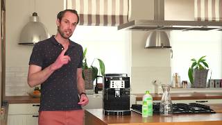 ⭐ Stappenplan het ontkalken van de Delonghi Magnifica S in drie stappen [upl. by Rehtul]