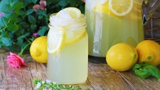 How to Make Homemade Lemonade Using Real Lemons [upl. by Towny]