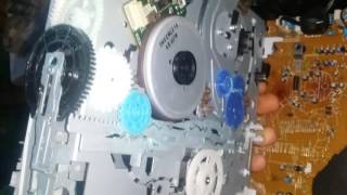 Reparacion de videocasetera VHS que se traga la cinta [upl. by Oza626]