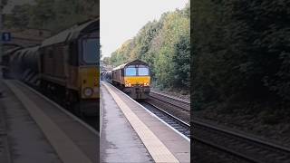 6684966850 speeding past Woodlesford on rhtt for Selby [upl. by Airitac]