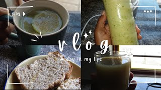 VLOG What I Eat In A Day As Someone With A Sensitive Stomach [upl. by Nnylarac]