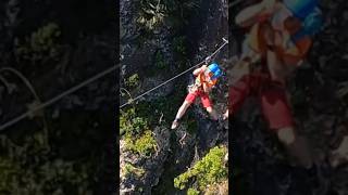 70 Metros chorreando Adrenalina en la Tirolina de la Vía Ferrata Fuente Godalla en Enguera [upl. by Brelje]