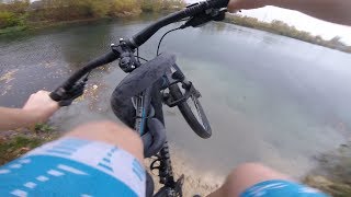 VTT  SAUTER DANS UN LAC EN VTT  30 000 ABONNÉS [upl. by Htiaf58]