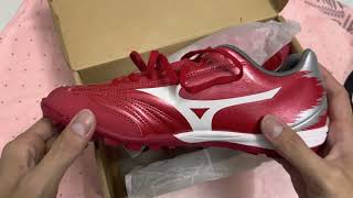 Đập hộp và trên tay Mizuno Monarcida Neo Sala Pro TF  Passion Red [upl. by Niffirg719]