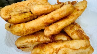 Crispy fried banana fritters Pisang goreng rangup [upl. by Hars]