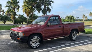 1994 Toyota Pickup Walkaround [upl. by Gothard395]