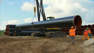 Volvo pipelayers  The future of the pipe laying business [upl. by Retrak682]