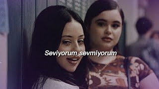 Nil Karaibrahimgil  Seviyorum Sevmiyorum  LyricsSözleri [upl. by Lundeen816]