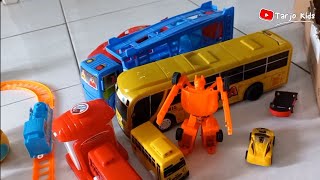 Mainan anak anak wadidaw teman teman robot tranformers mobil balap tayo mainan kakak el wadidaw [upl. by Canute469]