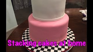 DIY  Stacking a 2 tier cake at home [upl. by Lotti]