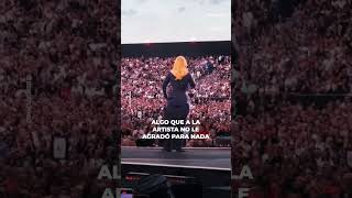 Adele mando a volar un acomodador [upl. by Perloff]