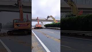 Demolition process of reinforced concrete overpass good machinery can improve work efficiency [upl. by Trotter]