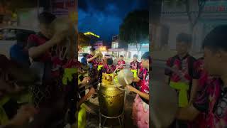 Trống Macao phiên bản lầy lội😅😅 lansurong mualansurong liondance [upl. by Omari536]