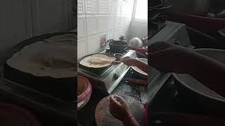 ya mg chapati khayla 🤣🤣🤣😴🥰 food cooking [upl. by Atelahs]