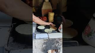 Haciendo Tortillas de Puro Maíz Nuevo una Delicia u comer con frijoles y Pollo [upl. by Marika113]