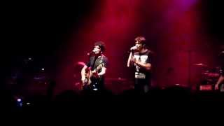 Eiffel  Bertrand Cantat  A tout moment la rue  Live  Le Krakatoa [upl. by Alled400]