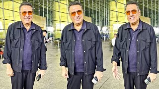 boman Irani Spotted At Airport Haveing Fun [upl. by Anoek]