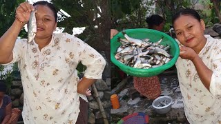 Local fish fry Nepali stylecooking village recipe [upl. by Greenman57]