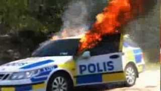 critical eldar upp polisbil mp4 [upl. by Mobley]