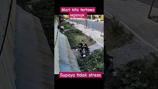 Video Lucu bikin Ngakak funnyvideo videolucu apt [upl. by Inor641]