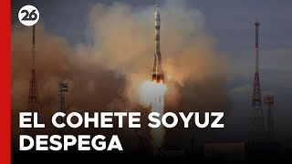 RUSIA  El cohete Soyuz despega rumbo a la Estación Espacial Internacional [upl. by Atahs]