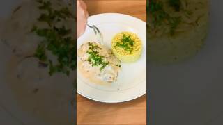 Escalopes de Veau à la crème recette repas repasfacile [upl. by Lilahk]