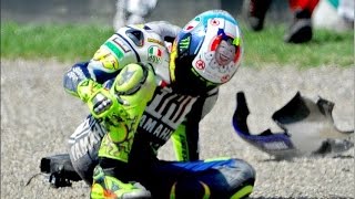 Aragon 2014  MotoGP  Valentino Rossi Crash [upl. by Plusch]